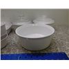 Image 3 : Lot of 7 Corningware White Baking Dishes 3 With Lids Ramekin
