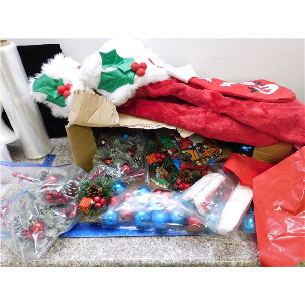 Lot of Christmas Holiday Decor Bows Tree Ornaments Garland Pinecones Stocking Etc