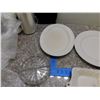 Image 4 : Lot of 8 Serving Plates and Glass Dishes