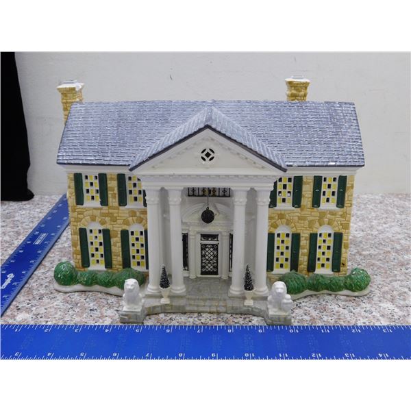 Department 56 "Graceland" Lights Up