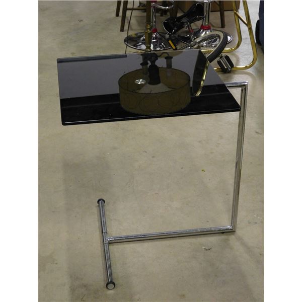 Modern Chrome Black Side Table 20" x 20" x 25"