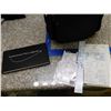 Image 8 : Bose A-20 Aviation Headset and Pilots Retro Style Pilots Headset and Pilot's Bag