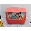 Image 5 : Lot of 4 Vintage Mickey Mouse Drink Sippy Cups and Lunch Box Plastic Disney World