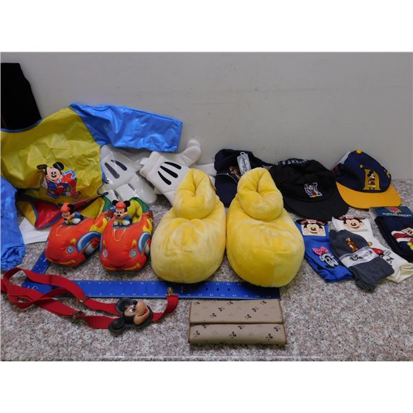 Disney World Mickey Mouse Shoes Gloves Slippers Socks Hats Misc Clothing Souvenir