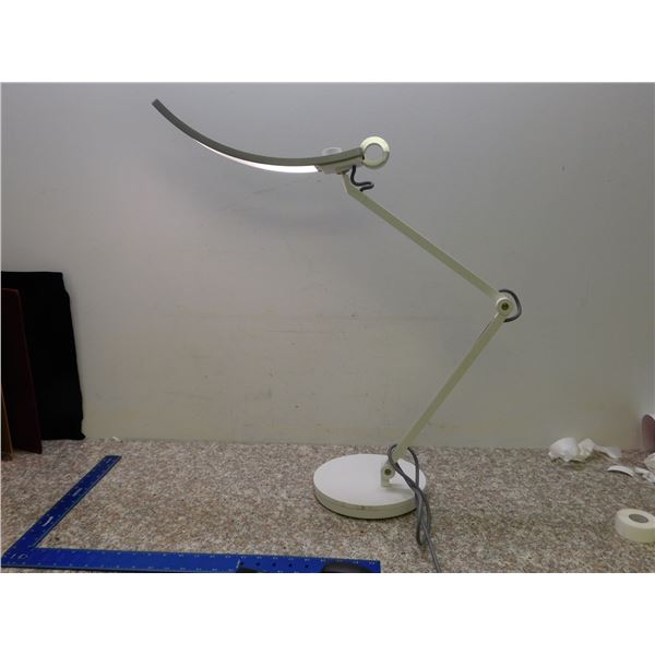 BenQ eReading LED Desk Lamp for Monitors Silver Metallic 33" Tall