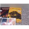 Image 5 : Lot of 5 Music / Guitar Books Beatles Nickelback Scale Books Lessons Jack Johnson