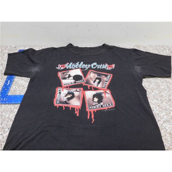 Vintage Motley Crue Kickstart My Heart 1989 T-Shirt L or XL Tags Cut Vintage Band Tee