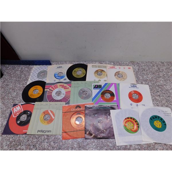 Lot of 16 70s Rock Bowie KISS CCR Iggy Pop Led Zepplin Queen Records 45s