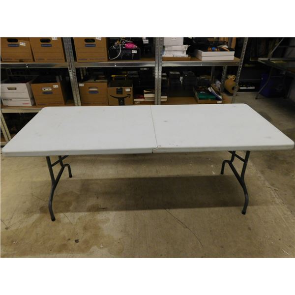 6ft Plastic Folding Banquet Table