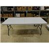 Image 1 : 6ft Banquet Table Folding Plastic