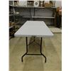 Image 3 : 6ft Banquet Table Folding Plastic