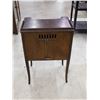 Image 3 : Antique Vintage Shortwave Radio End Table Record Player 21" Long 16" Wide 32" Tall