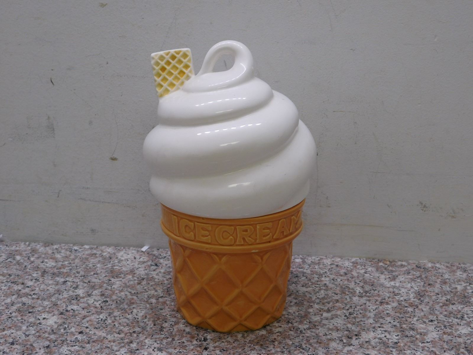 Vintage Vanilla Soft Serve Ice Cream Cone Cookie Jar Ceramic