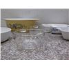 Image 4 : Lot of 7 Pyrex Bakeware Small Dishes, Pan and Glass 4",  5",  8"