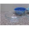 Image 2 : Lot of 5 Pyrex Mixing Bowls Clear Glass and Blue Glass Stackable