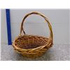 Image 2 : Large Wicker Basket 18" Diameter 18" Tall