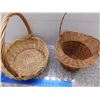 Image 5 : Pair of Wicker Backets Picnic