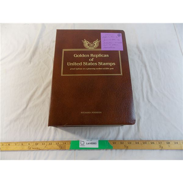 Stamp book 2 first day covers including 22kt gold replicas (70)