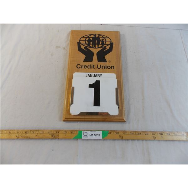 Credit Union Wooden Wall Mount Calendar Bodnarus Auctioneering credit-union-wooden-wall-mount-calendar-bodnarus-auctioneering
