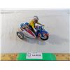 Image 1 : Windup bike with sidecar toy