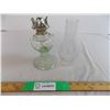 Image 1 : Glass oil lamp