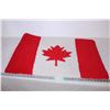 Image 1 : Canada Flag Rug