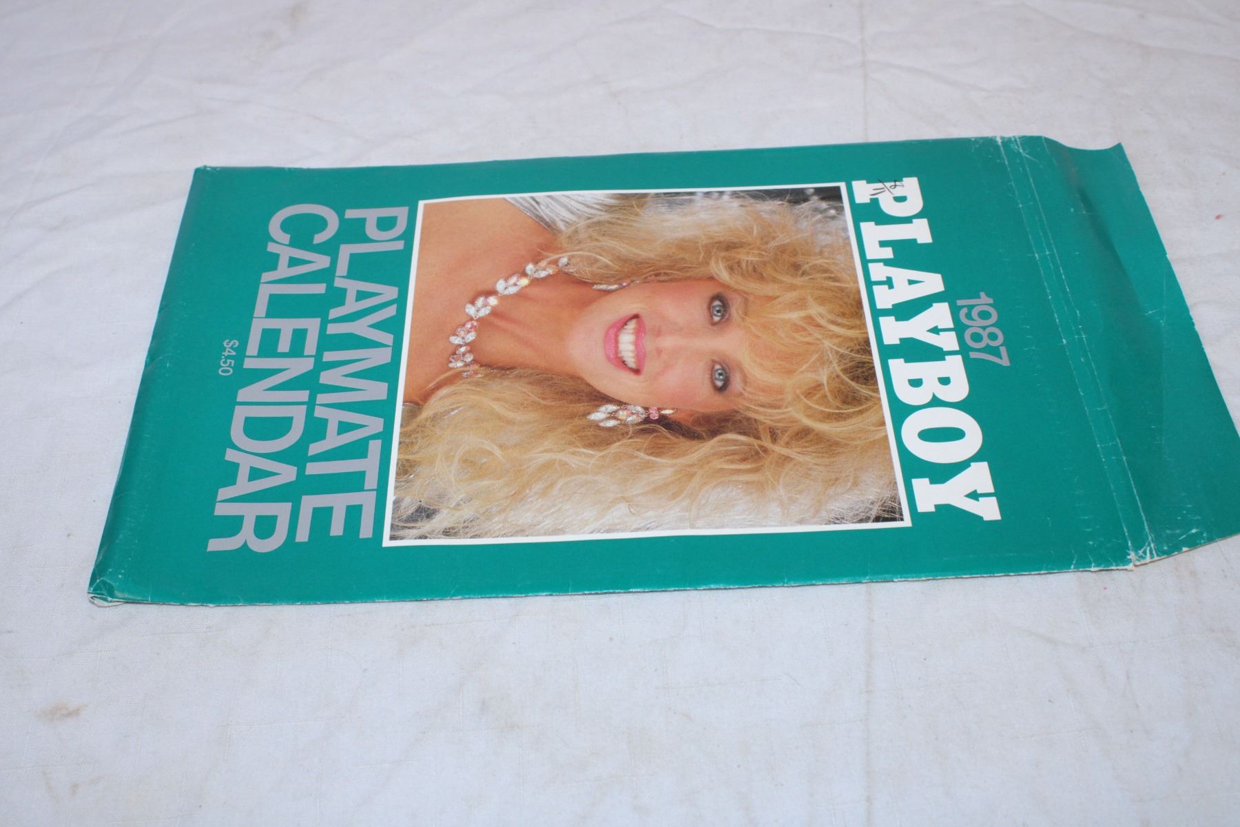 PlayBoy PlayMate Calendar 1987