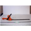 Image 1 : Hedge trimmer (working)