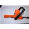 Image 3 : Hedge trimmer (working)