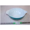 Image 1 : Pyrex Bowl (chips on edge)