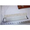 Image 2 : Vintage Slide Ruler (2)