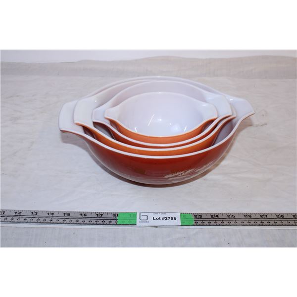 Pyrex Bowl Set (4)