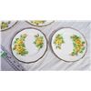 Image 3 : (4) Royal Albert ‘Tea Rose’ Plates