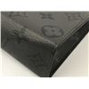 Image 4 : Louis Vuitton Black Monogram Eclipse Canvas Leather Pochette Voyage MM Clutch