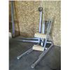 Image 1 : 520A Lift - 500lb capacity
