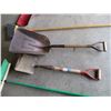 Image 3 : Garden tools shovel, broom