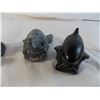 Image 4 : Black carved animal figurines
