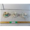Image 1 : (3) sets of cups and plates