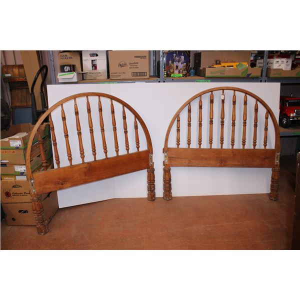 *Vintage Wood Bed Frame 46X48