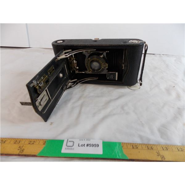 Kodak A-122 Folding Camera