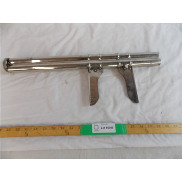 Ribbon measuring tool