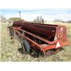 Image 9 : International Seeder (2) 14ft box drill carrier, drive is seized, no fertilizer, SN: 0390227C009584