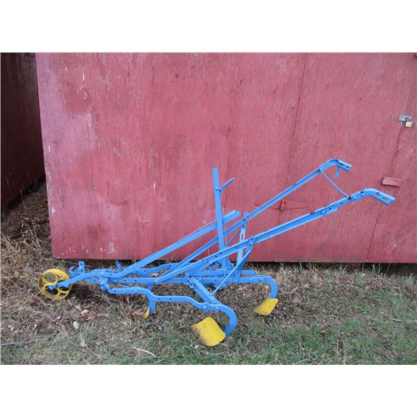 Walk behind cultivator