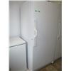 Image 4 : Frigidaire Freezer- working, with manual + original handle - 32"W 28.5"D 70"T - SN: WB13330592