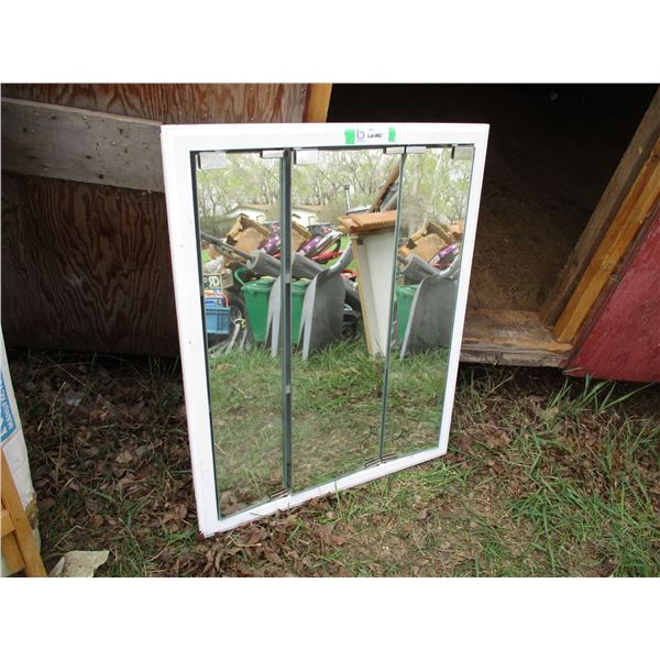 Medicine cabinet - 24x30
