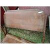 Image 5 : (2) headboards, (1) footboard