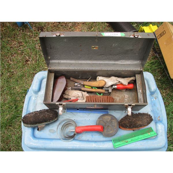 Toolbox with horse related brushes