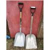 Image 1 : (2) Grain Shovels