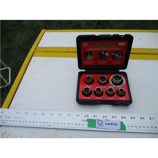 Grip-tite super sockets