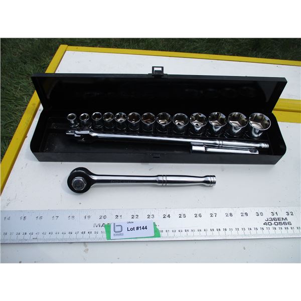 1/2" socket set